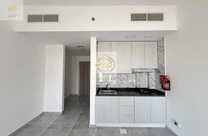 Apartment - Studio - 1 Bathroom for rent in Al Warsan 4 - Al Warsan - Dubai