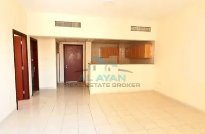 شقة - غرفة نوم - 2 حمامات للايجار في S07 - طراز أسباني - المدينة الدولية - دبي شقة - غرفة نوم - 2 حمامات للايجار في S07 - طراز أسباني - المدينة الدولية - دبي