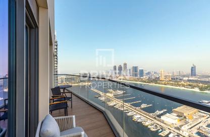Apartment - 2 Bedrooms - 2 Bathrooms for sale in Marina Vista - EMAAR Beachfront - Dubai Harbour - Dubai