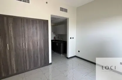 Apartment - Studio - 1 Bathroom for rent in Rukan Tower B - Rukan Tower - Dubai Land - Dubai