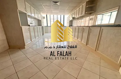 Apartment - 3 Bedrooms - 4 Bathrooms for rent in Al Taawun Street - Al Taawun - Sharjah