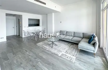 Apartment - 1 Bedroom - 2 Bathrooms for rent in Jash Falqa - Shoreline Apartments - Palm Jumeirah - Dubai