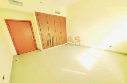 Apartment - 2 Bedrooms - 2 Bathrooms for rent in Lulu Building - Al Barsha 1 - Al Barsha - Dubai