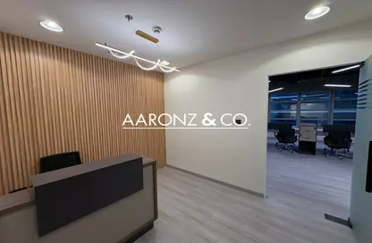 مكتب - استوديو - 1 حمام للايجار في البرج الفضي - الخليج التجاري - دبي