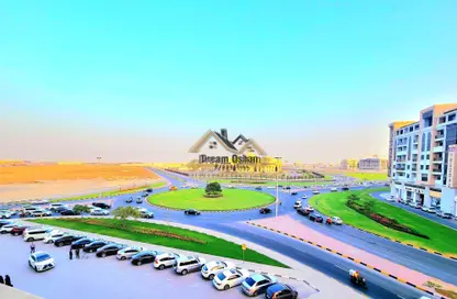 Apartment - 3 Bedrooms - 3 Bathrooms for rent in Muwaileh Commercial - Sharjah