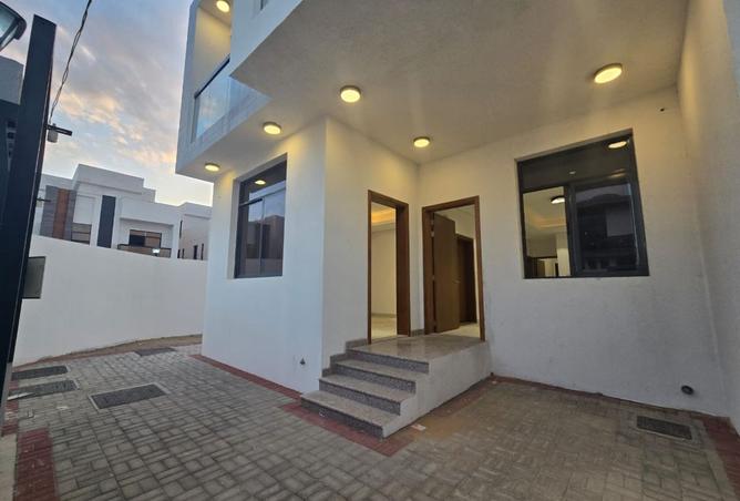 16003807 - Property Image 3