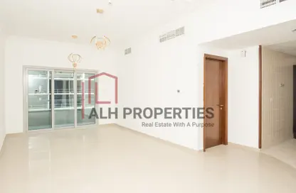 Apartment - 1 Bedroom - 2 Bathrooms for rent in Ontario Tower - Business Bay - Dubai