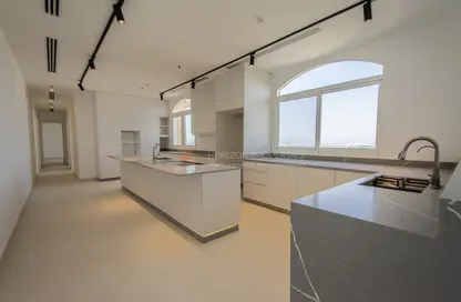 Apartment - 3 Bedrooms - 4 Bathrooms for sale in Royal Breeze 5 - Royal Breeze - Al Hamra Village - Ras Al Khaimah