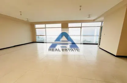Apartment - 4 Bedrooms - 5 Bathrooms for rent in Corniche Road - Abu Dhabi