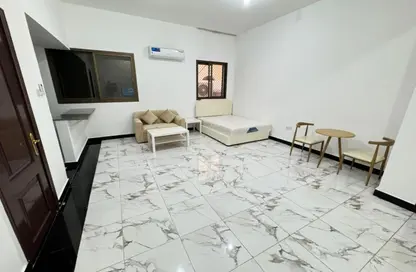 Apartment - Studio - 1 Bathroom for rent in Hadbat Al Zafranah - Muroor Area - Abu Dhabi