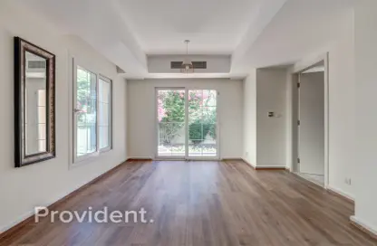 Townhouse - 2 Bedrooms - 3 Bathrooms for rent in Springs 3 - The Springs - Dubai