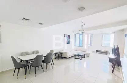 Apartment - 1 Bedroom - 2 Bathrooms for rent in Ocean Heights - Dubai Marina - Dubai