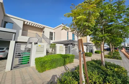 Townhouse - 4 Bedrooms - 5 Bathrooms for sale in Al Yasmeen - Al Zahia - Muwaileh Commercial - Sharjah