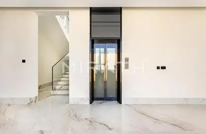 Villa - 5 Bedrooms - 6 Bathrooms for rent in Al Barsha South 2 - Al Barsha South - Al Barsha - Dubai