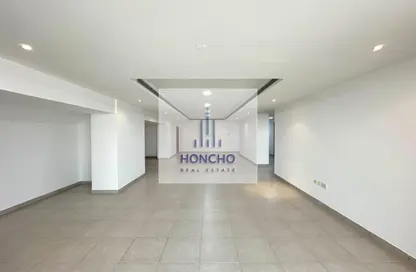 Apartment - 1 Bedroom - 2 Bathrooms for rent in Blue Tower - Sheikh Zayed Road - Dubai