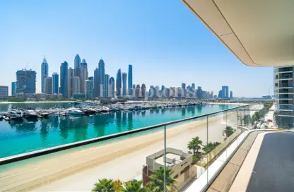 Apartment - 2 Bedrooms - 2 Bathrooms for rent in Palace Beach Residence - EMAAR Beachfront - Dubai Harbour - Dubai