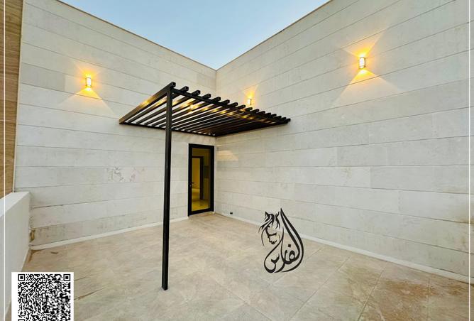 15649803 - Property Image 2