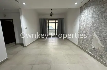 Apartment - 2 Bedrooms - 3 Bathrooms for rent in Mankhool Building - Mankhool - Bur Dubai - Dubai