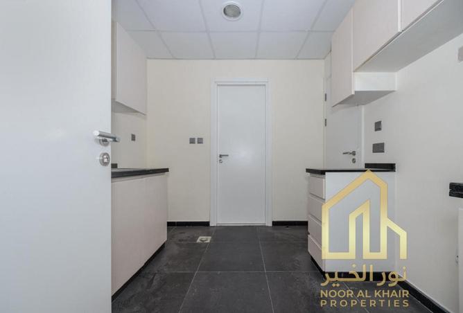 16057513 - صورة العقار 3