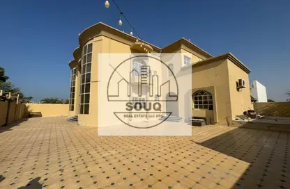 Villa - 7 Bedrooms - 6 Bathrooms for rent in Julfar - Ras Al Khaimah