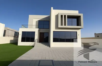 Villa - 4 Bedrooms - 5 Bathrooms for rent in Al Aweer 1 - Al Aweer - Dubai