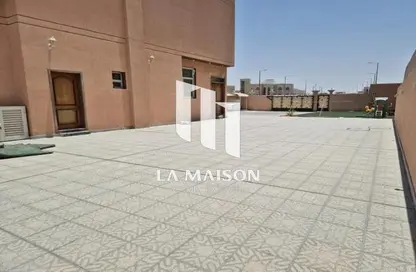فيلا - 5 غرف نوم - 8 حمامات للايجار في مدينة الرياض - أبوظبي