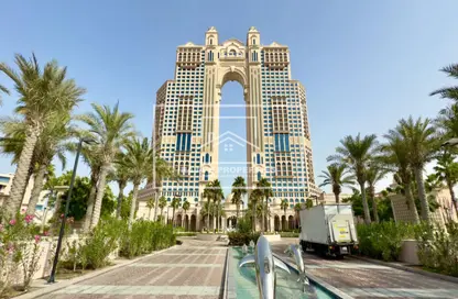 Apartment - 1 Bedroom - 2 Bathrooms for sale in Fairmont Marina Residences - The Marina - Abu Dhabi