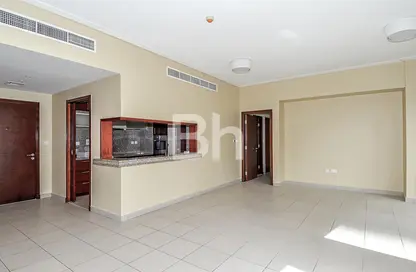 Apartment - 1 Bedroom - 2 Bathrooms for sale in South Ridge 3 - South Ridge - Downtown Dubai - Dubai