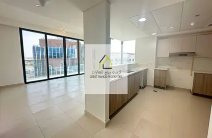 Kitchen image for: Duplex - 3 Bedrooms - 4 Bathrooms for rent in Al Beed Terrace - Al Raha Beach - Abu Dhabi, Image 1
