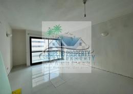 Apartment - 2 bedrooms - 1 bathroom for rent in Galaxy tower - Khalifa Street - Abu Dhabi