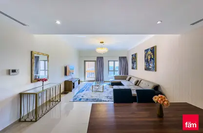 Apartment - 1 Bedroom - 2 Bathrooms for rent in Sarai Apartments - Palm Jumeirah - Dubai