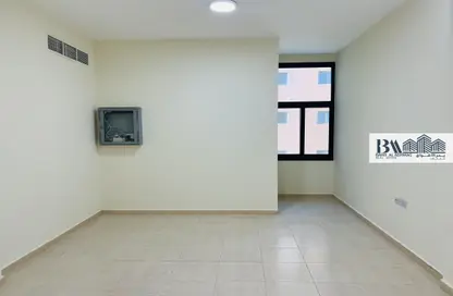 Apartment - 2 Bedrooms - 2 Bathrooms for rent in SS Lootah Building - Al Nahda 2 - Al Nahda - Dubai