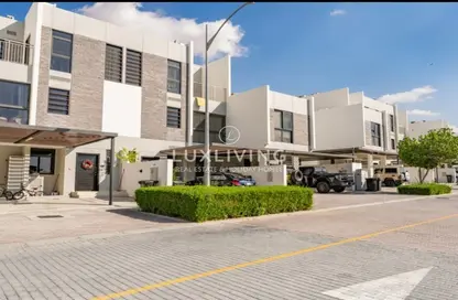 Townhouse - 5 Bedrooms - 5 Bathrooms for sale in Aurum Villas - Odora - Damac Hills 2 - Dubai