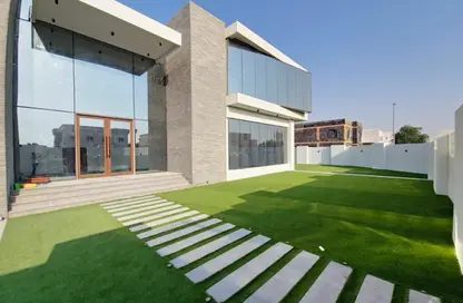 Villa - 5 Bedrooms - 7+ Bathrooms for rent in Nad Al Sheba 4 - Nad Al Sheba - Dubai