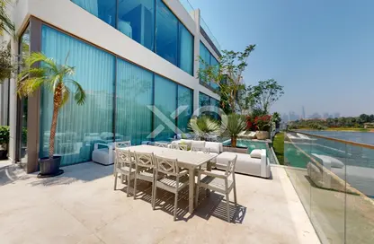 Villa - 6 Bedrooms - 7 Bathrooms for sale in Jumeirah Park Homes - Jumeirah Park - Dubai