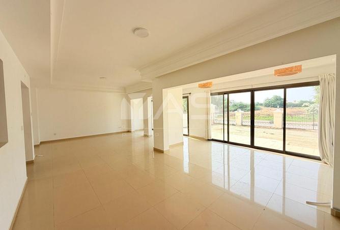 15923703 - صورة العقار 2