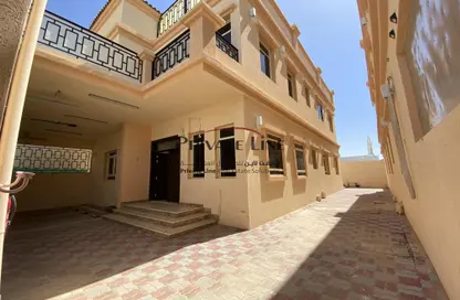 Villa - 5 Bedrooms - 5 Bathrooms for rent in Al Khabisi - Al Ain