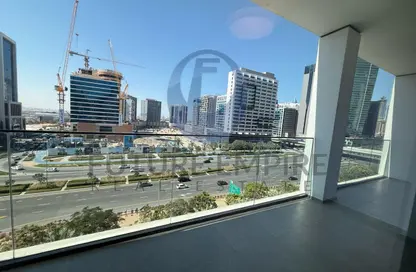 Apartment - 2 Bedrooms - 3 Bathrooms for rent in SOL Avenue - Business Bay - Dubai