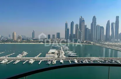 Apartment - 2 Bedrooms - 2 Bathrooms for sale in Marina Vista - EMAAR Beachfront - Dubai Harbour - Dubai