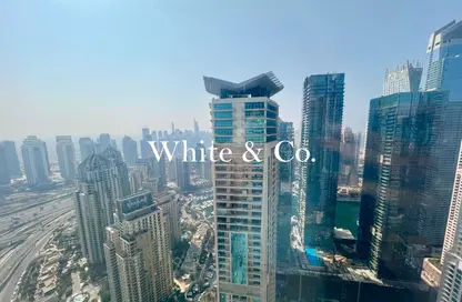 Apartment - 1 Bedroom - 2 Bathrooms for rent in MAG 218 - Dubai Marina - Dubai