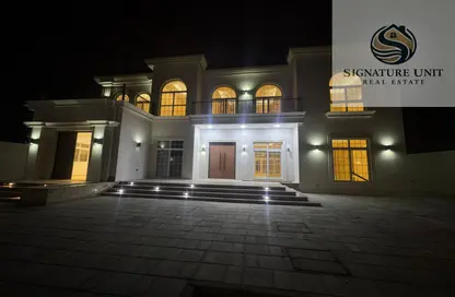 Villa - 5 Bedrooms - 7+ Bathrooms for rent in Al Warsan 3 - Al Warsan - Dubai