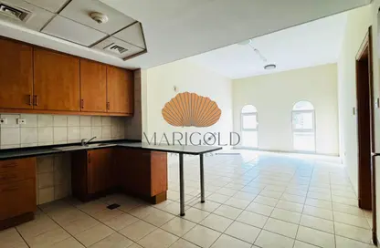 شقة - غرفة نوم - 2 حمامات للبيع في بناية  38إلى107 - طراز البحر المتوسط - ديسكفري غاردنز - دبي