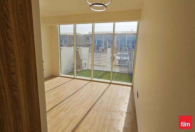 15200018 - Property Image 2