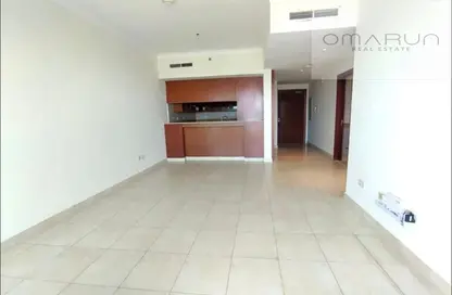 Apartment - 2 Bedrooms - 2 Bathrooms for rent in The Fairways East - The Fairways - The Views - Dubai