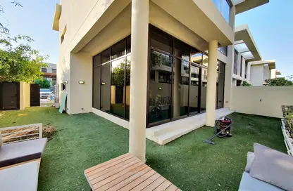 Villa - 3 Bedrooms - 4 Bathrooms for rent in Richmond - DAMAC Hills - Dubai