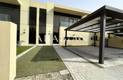 Villa - 3 Bedrooms - 4 Bathrooms for sale in Rockwood - DAMAC Hills - Dubai