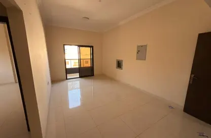 شقة - غرفة نوم - 2 حمامات للايجار في الجرف 3 - الجرف - عجمان وسط المدينة - عجمان