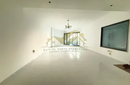 Apartment - 2 Bedrooms - 3 Bathrooms for rent in Al Meena Residence - Al Diyafah - Al Satwa - Dubai
