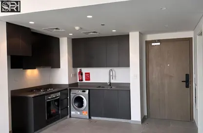 Apartment - 2 Bedrooms - 3 Bathrooms for sale in Tiraz 3 - Aljada - Sharjah