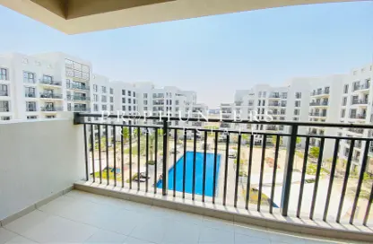Apartment - 3 Bedrooms - 3 Bathrooms for rent in Zahra Apartments 2B - Zahra Apartments - Town Square - Dubai